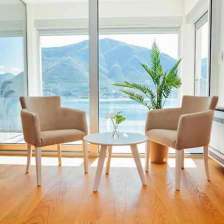 Sea View Apartment For 4 Kotor Exterior foto